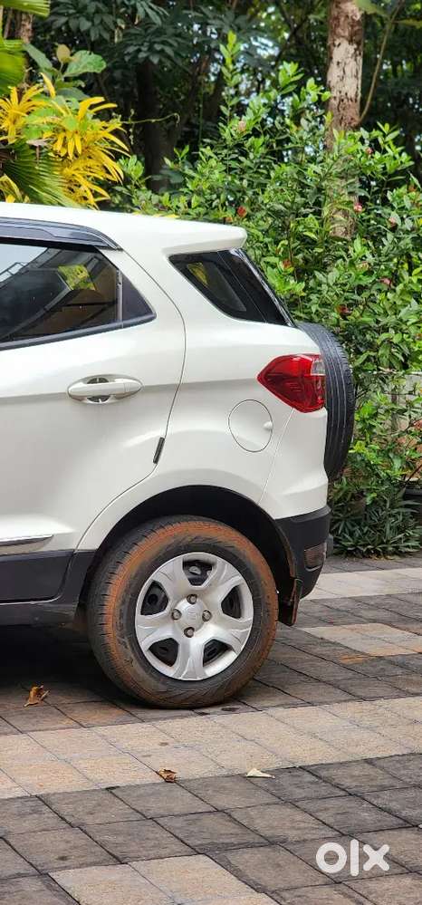 Ford Ecosport 2015 Diesel 110000 Km Driven