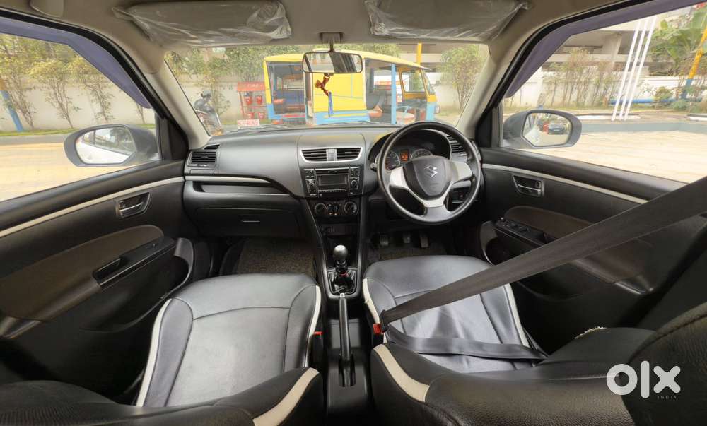 Maruti Suzuki Swift Vxi 1.2 Abs Bs-iv, 2017, Petrol