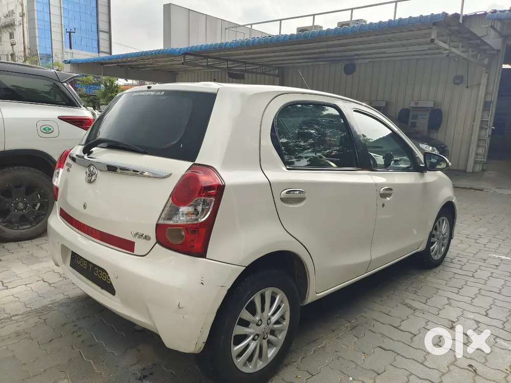 Toyota Etios Liva 2017 Diesel Well Maintained
