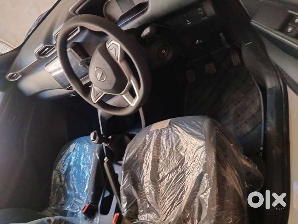 Nissan Magnite 2026 Petrol 300 Km Driven