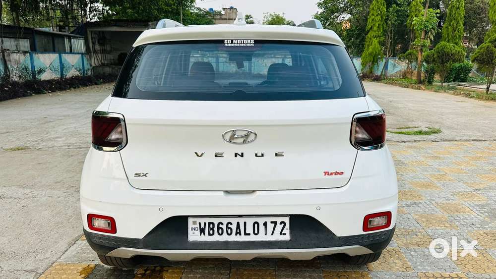 Hyundai Verna 1.5 Sx Petrol Mt, 2021, Petrol