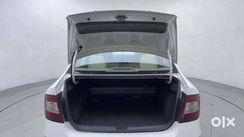 Skoda Rapid 1.6 Mpi Style, 2018, Petrol