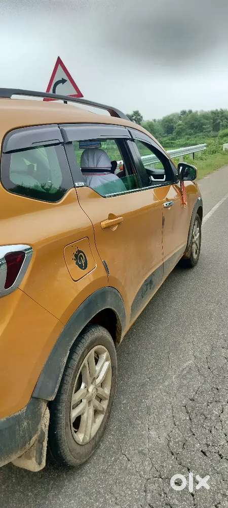 Renault Triber 1.0 Rxz 2021 Petrol