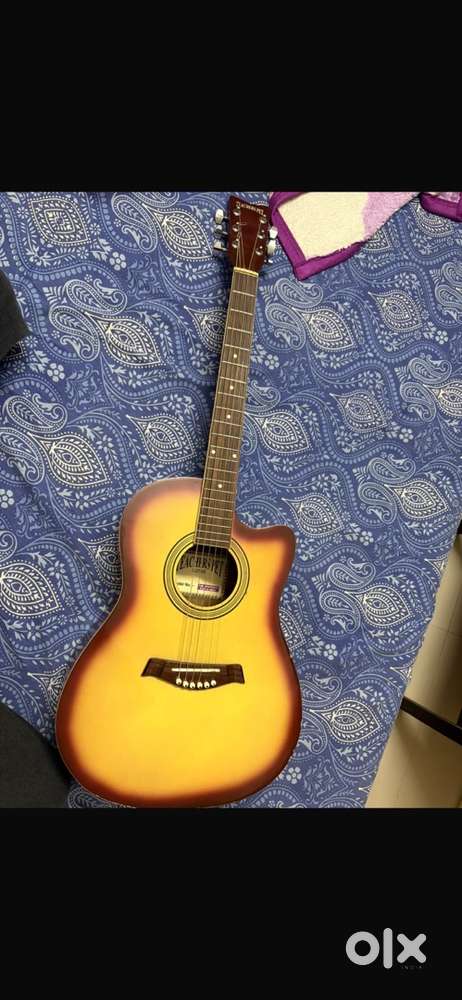 Acoustic guitar unused but crack on neck