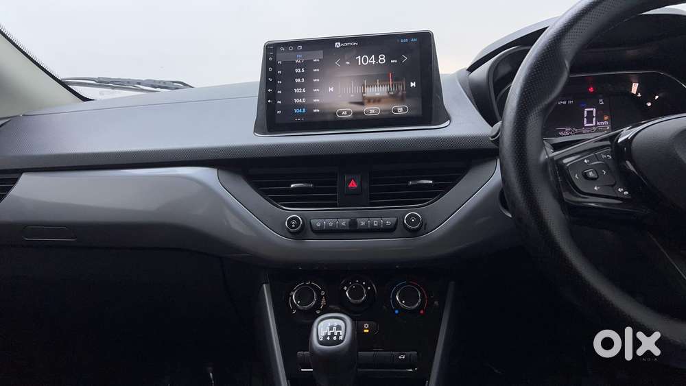 Tata Nexon 1.2 Revotron Xm (s), 2022, Petrol