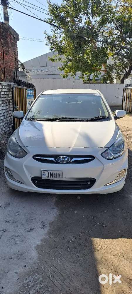 Hyundai Verna Ex 2013