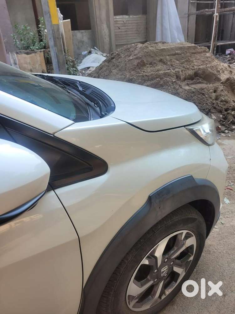 Honda Br-v 2016 Petrol Well Maintained