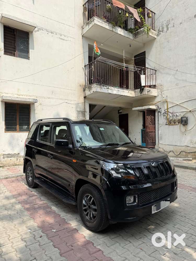 Mahindra Tuv 300 T10, 2018, Diesel