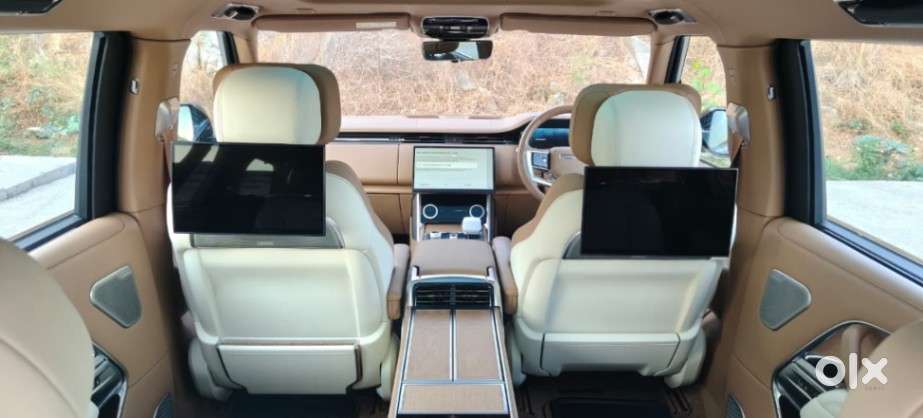 Land Rover Range Sv 4.4 Petrol, 2022, Petrol