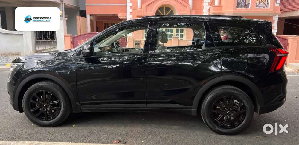 Mahindra Xuv700 2.0 Ax 7 Petrol At Luxury Pack Str, 2024, Petrol