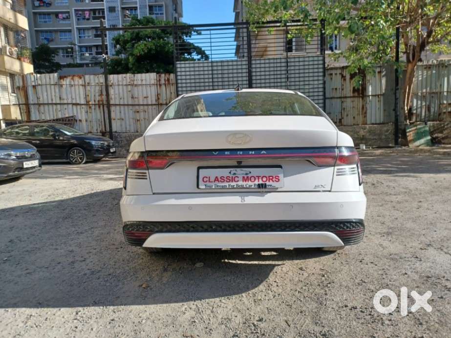 Hyundai Verna 1.5 Sx Vtvt, 2024, Petrol