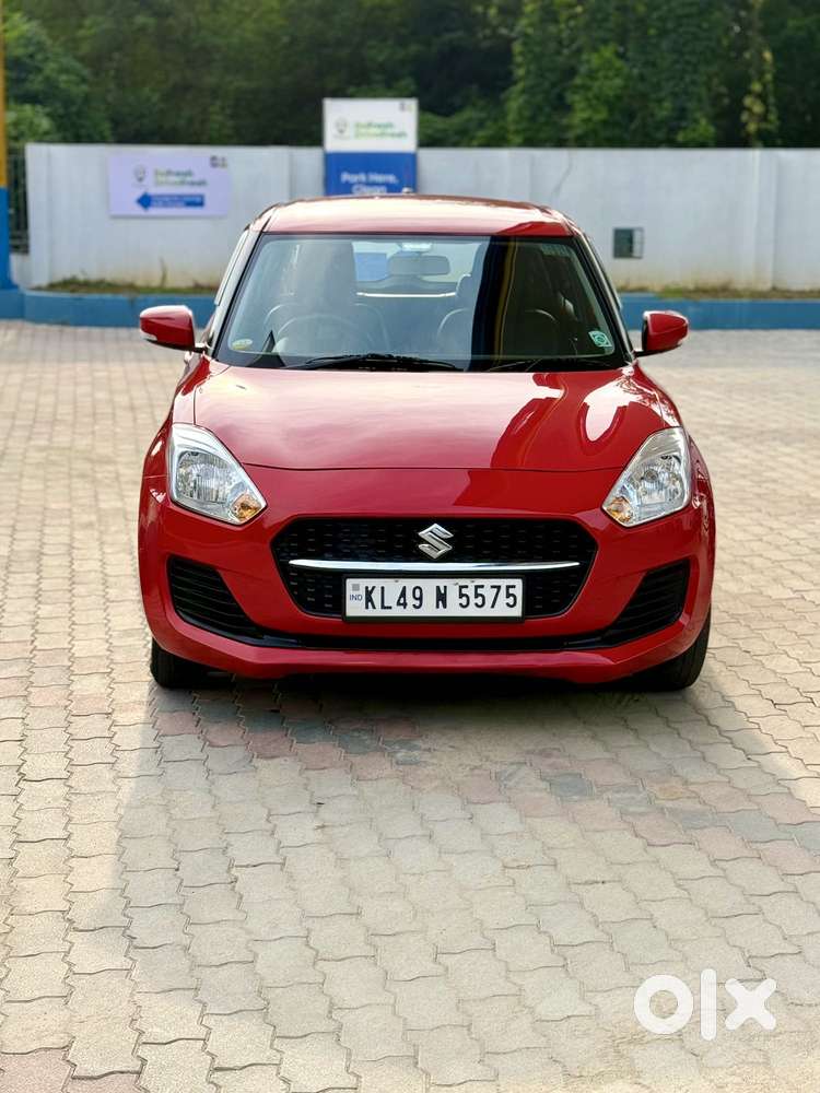 Maruti Suzuki Swift Vxi Optional, 2022, Petrol
