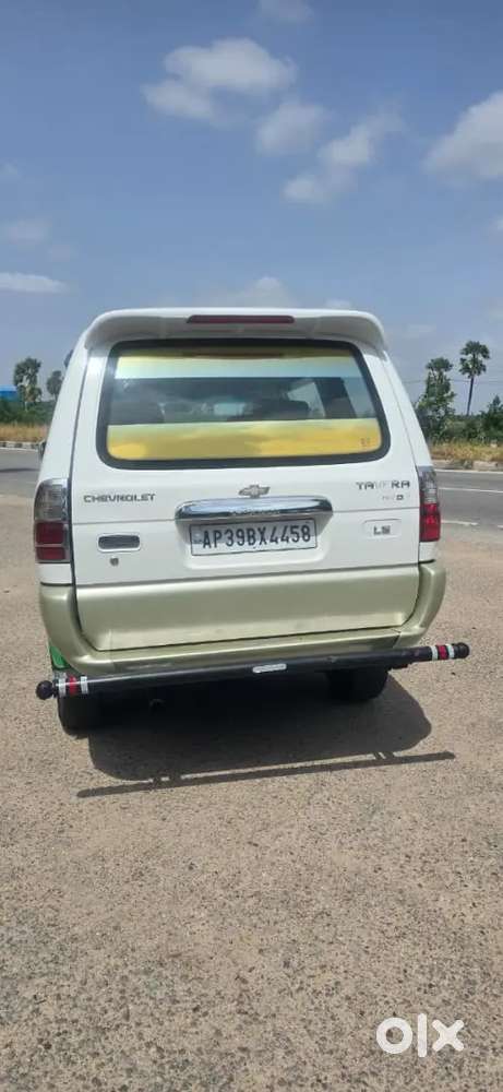 Chevrolet Tavera Ls 2015