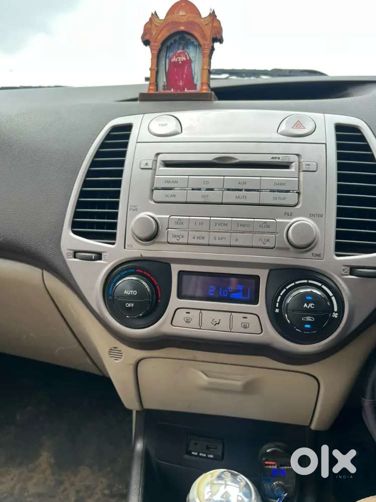 Hyundai I20 Spotz 2010 Year