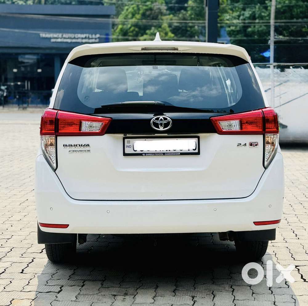 Toyota Innova Crysta 2.4 G Plus Mt 7 Str, 2025, Diesel