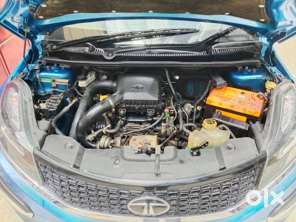 Tata Nexon 1.2 Revotron Xza Plus (o), 2018, Petrol