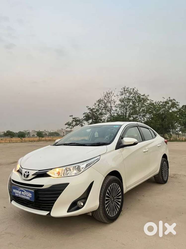 Toyota Yaris G Cvt, 2018, Petrol