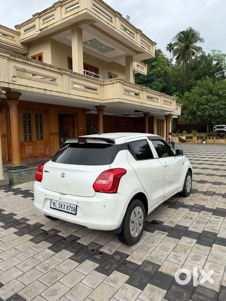 Maruti Suzuki Swift Lxi, 2018, Petrol
