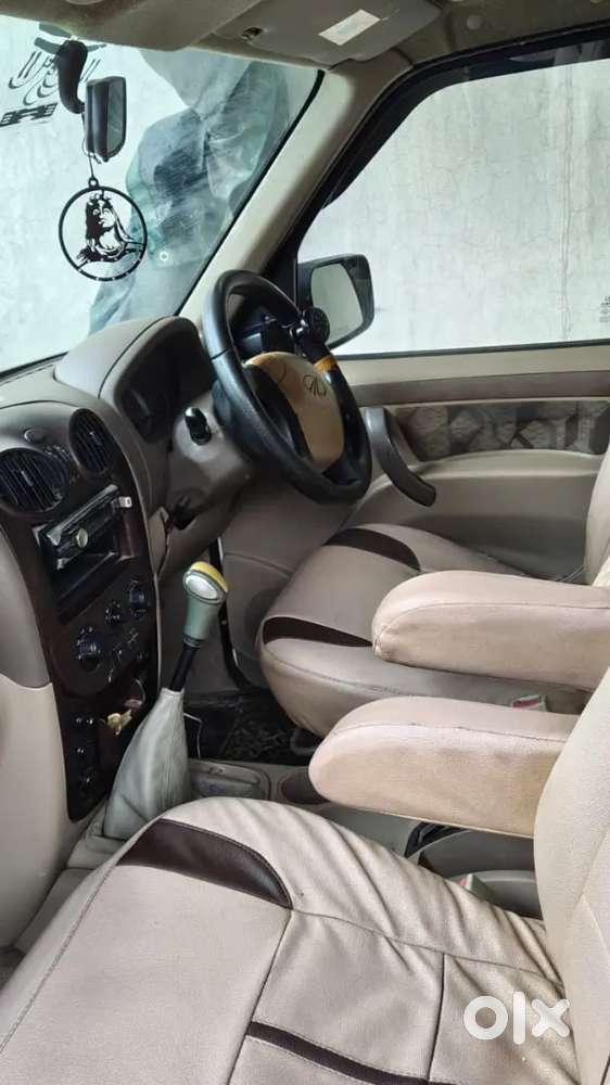 Mahindra Scorpio Classic 2011 Diesel 148000 Km Driven