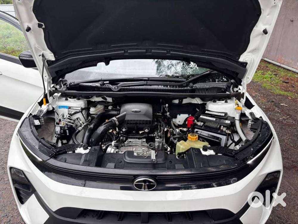 Tata Nexon Smart Plus S 1.2 Revotron Petrol 5 Mt, 2025, Petrol