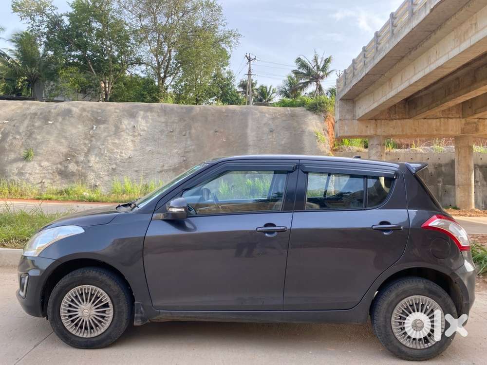 Maruti Suzuki Swift Vxi 2017