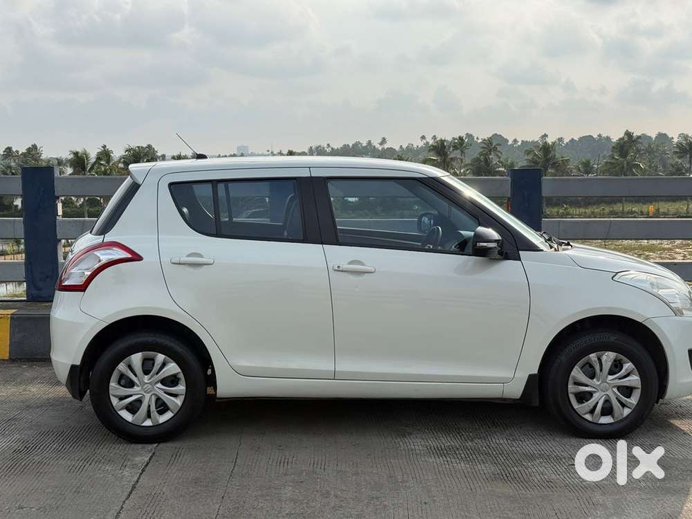 Maruti Suzuki Swift 2011