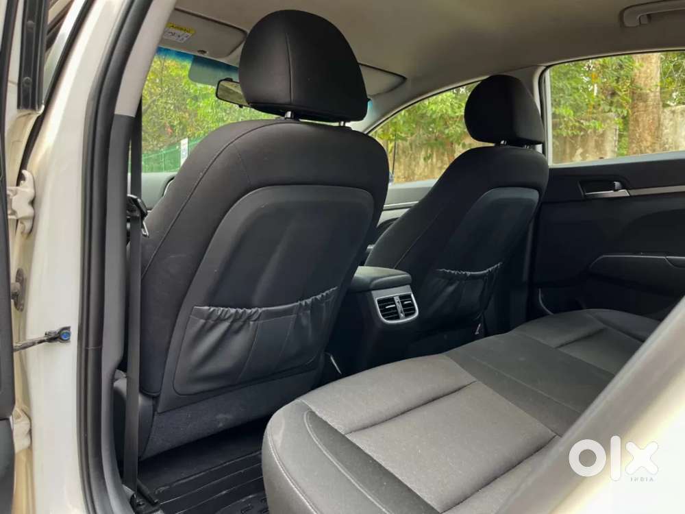 Hyundai Elantra 2.0 S, 2019, Petrol