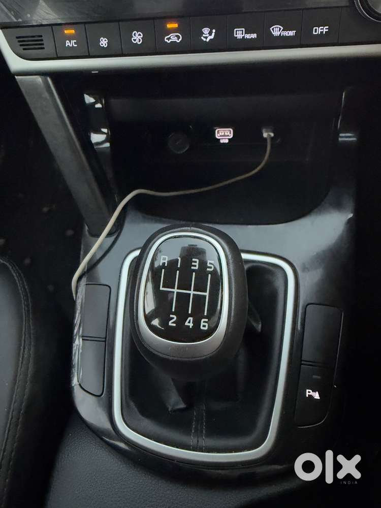 Kia Seltos Htk Plus Optional Just 15months Old