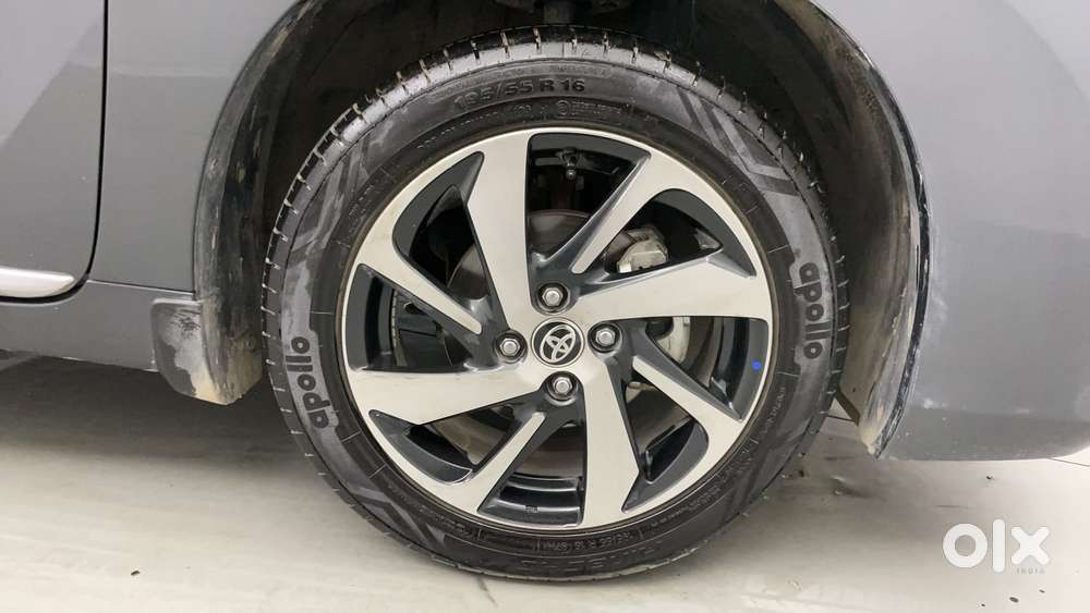 Toyota Glanza 1.2 V, 2025, Petrol