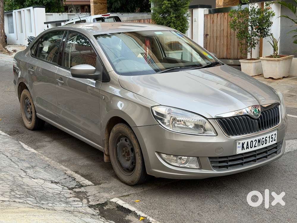 Skoda Rapid 1.6 2012