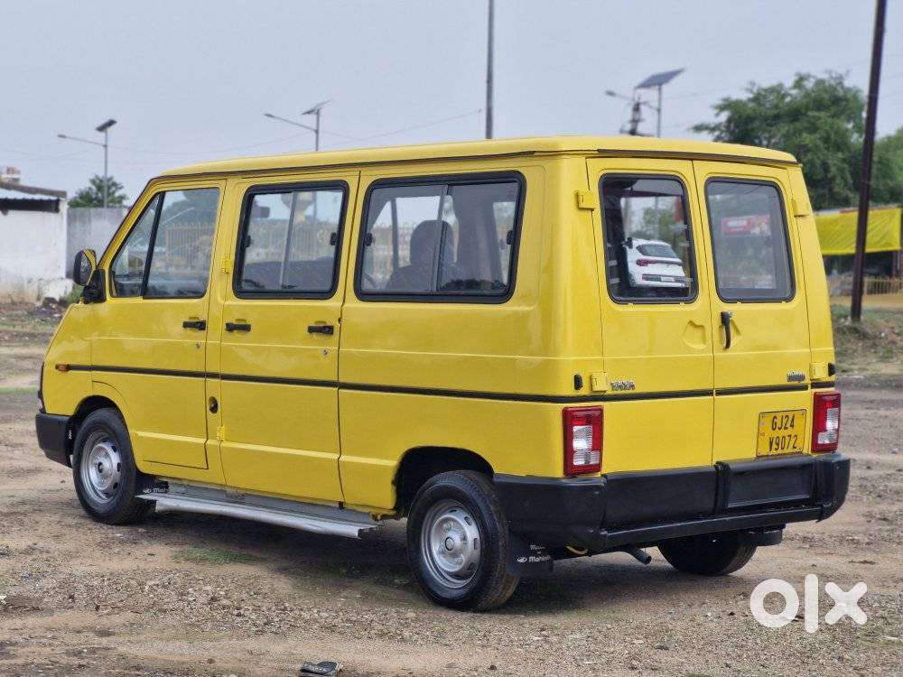 Tata Winger Deluxe - Hi Roof (non-ac), 2016, Diesel