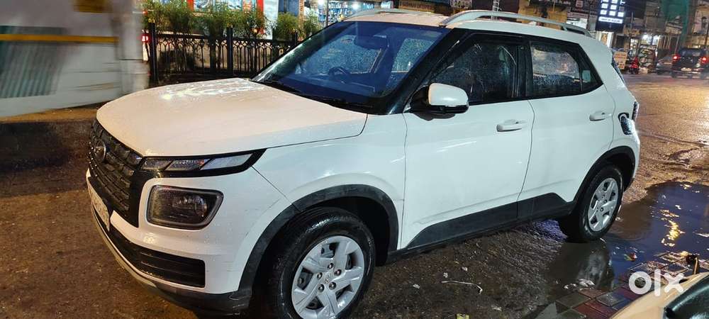 2022 Hyundai Venue Manual Petrol
