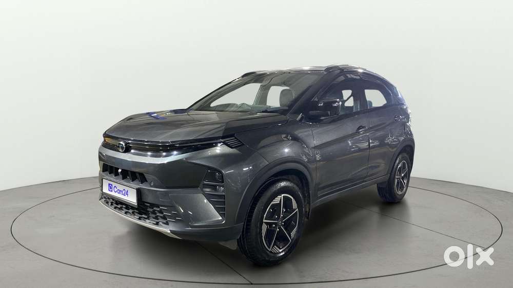 Tata Nexon Fearless Plus S Purple 1.2 Revotron Petrol 7dca Dual Tone..