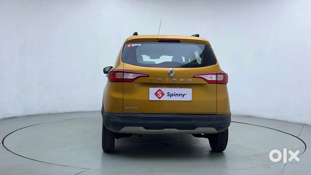 Renault Triber Rxt Easy-r Amt, 2023, Petrol