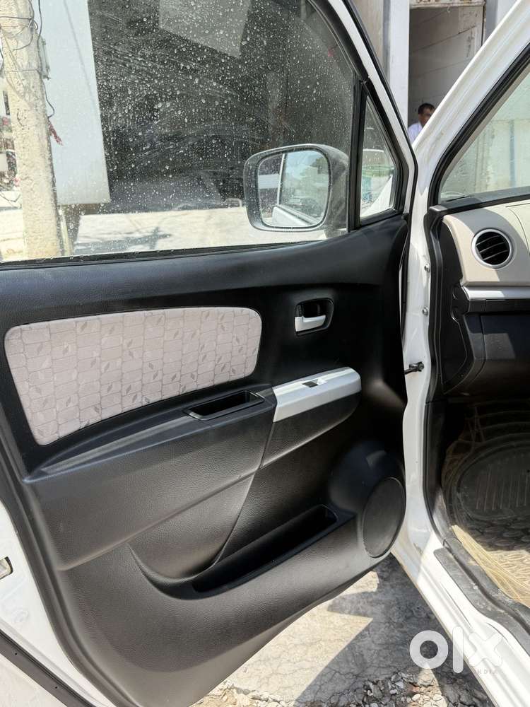 Maruti Suzuki Wagon R Vxi, 2015, Cng & Hybrids