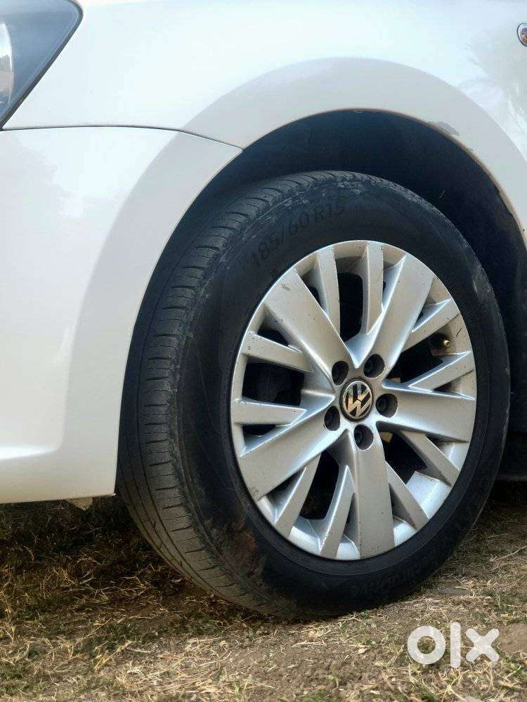 Volkswagen Vento 1.5 Highline Plus At 16 Alloy, 2015, Diesel