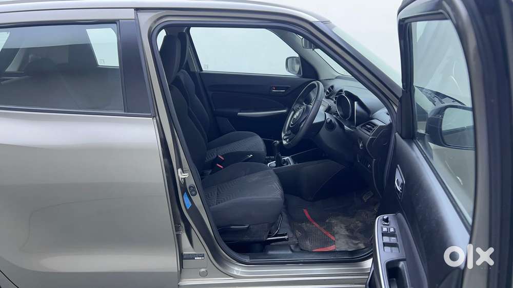 Maruti Suzuki Swift 1.3 Zxi, 2024, Petrol