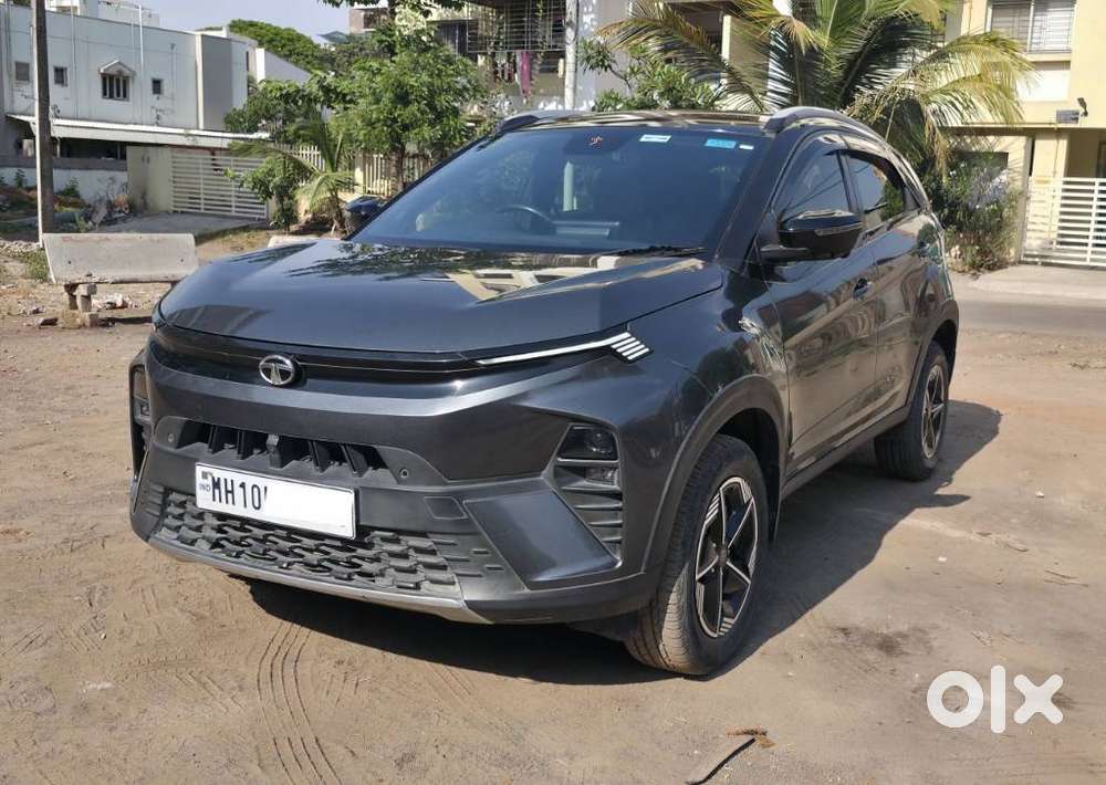 Tata Nexon Fearless Plus 1.2 Revotron Petrol 6 Mt, 2024, Petrol