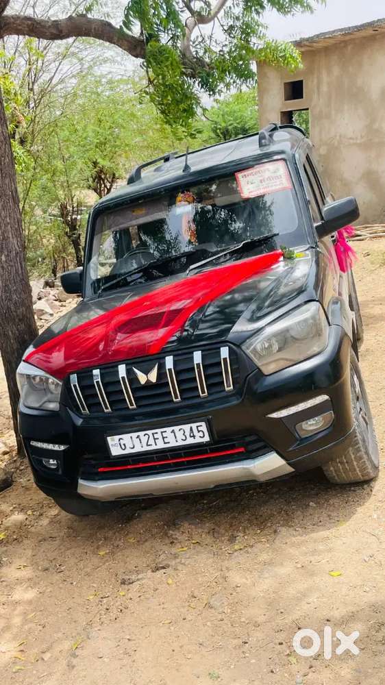 Mahindra Scorpio 2.2 S3 2018 Year Car  Convert To S11