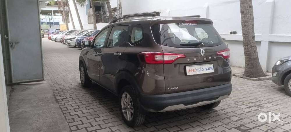 Renault Triber Rxz, 2023, Petrol