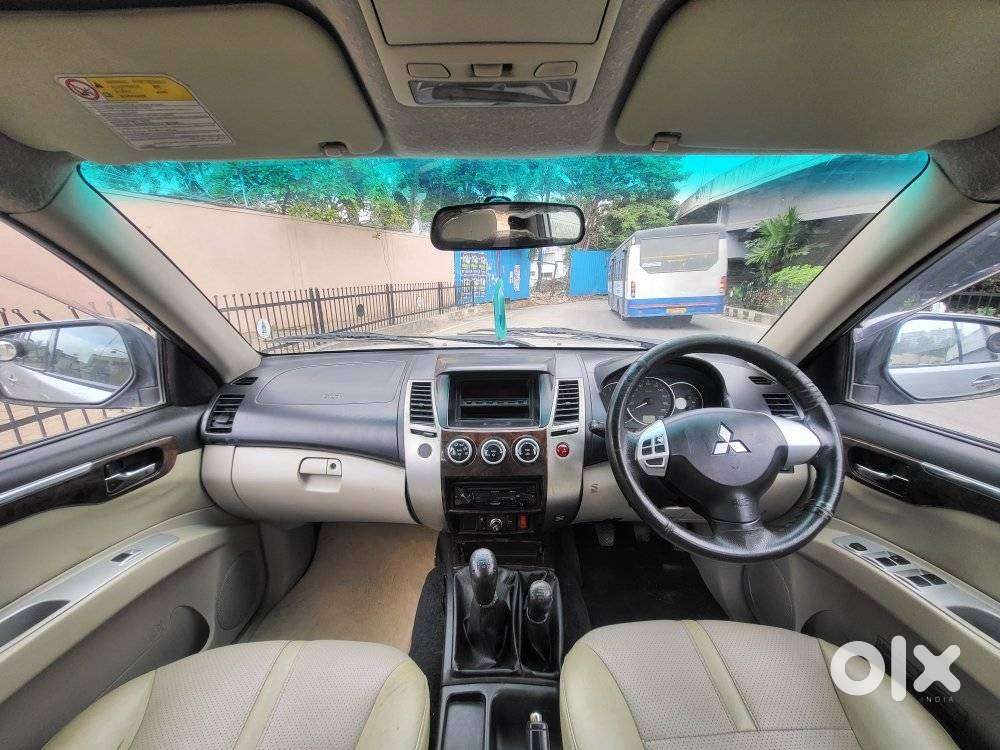 Mitsubishi Pajero Sport 2.5 Manual, 2012, Diesel