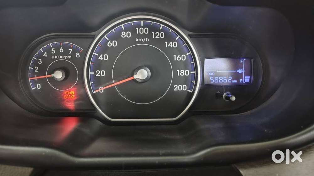 Hyundai I10 Sportz 1.1l, 2016, Petrol