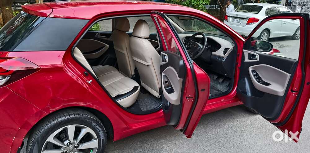 Hyundai Elite I20 Sportz (o) 1.2, 2014, Petrol