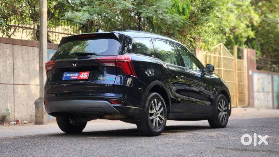 Mahindra Xuv700 2.0 Ax 7 Petrol At Str, 2021, Petrol