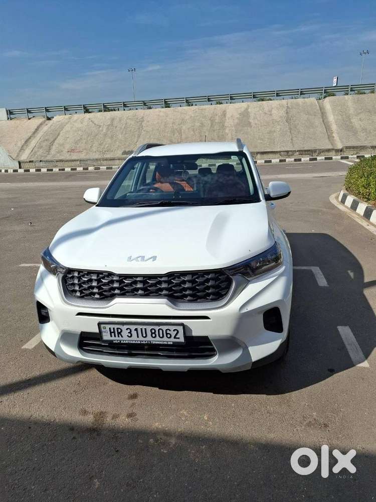 Kia Sonet Petrol 2023 - Like Brand New