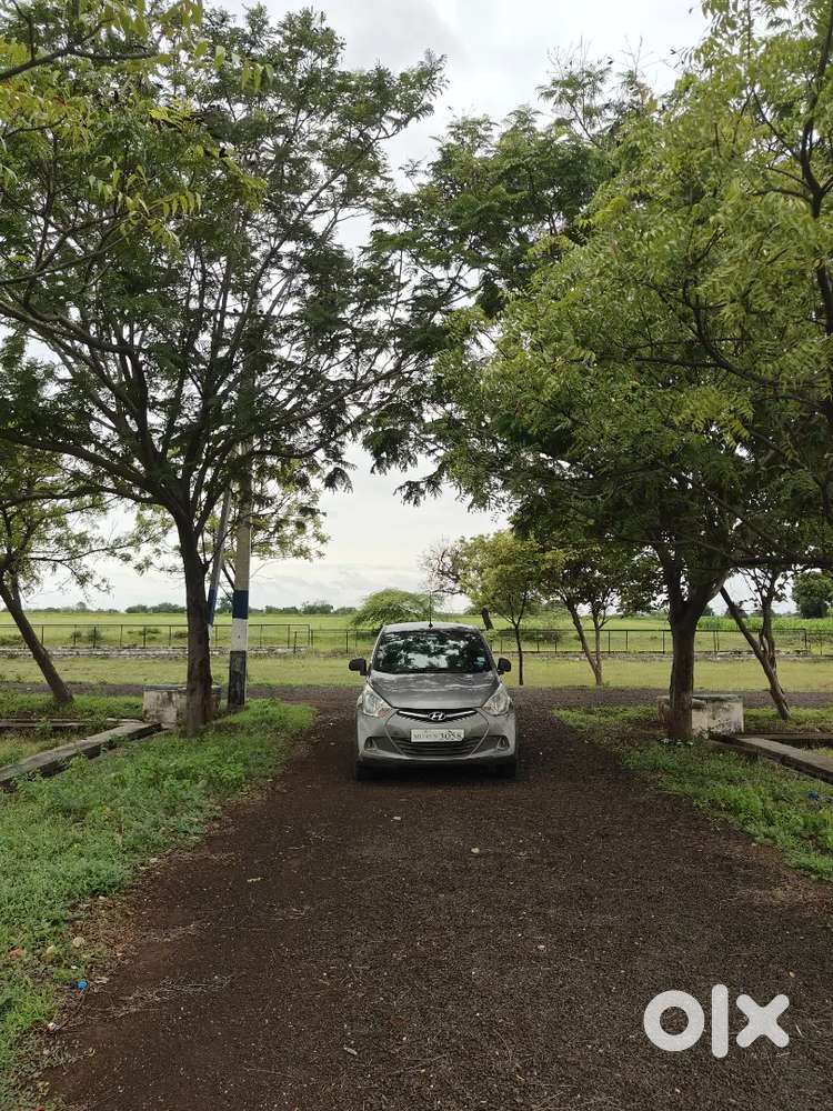 Hyundai Eon 2014 Lpg 110000 Km Driven