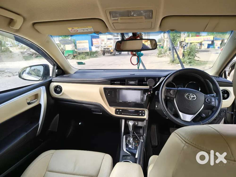 Top Model Toyota Corolla Altis 2019 Vl