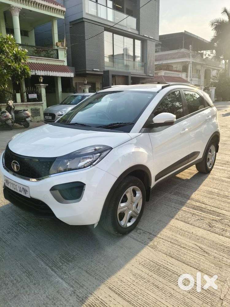 Tata Nexon 1.5 Revotorq Xt, 2018, Diesel