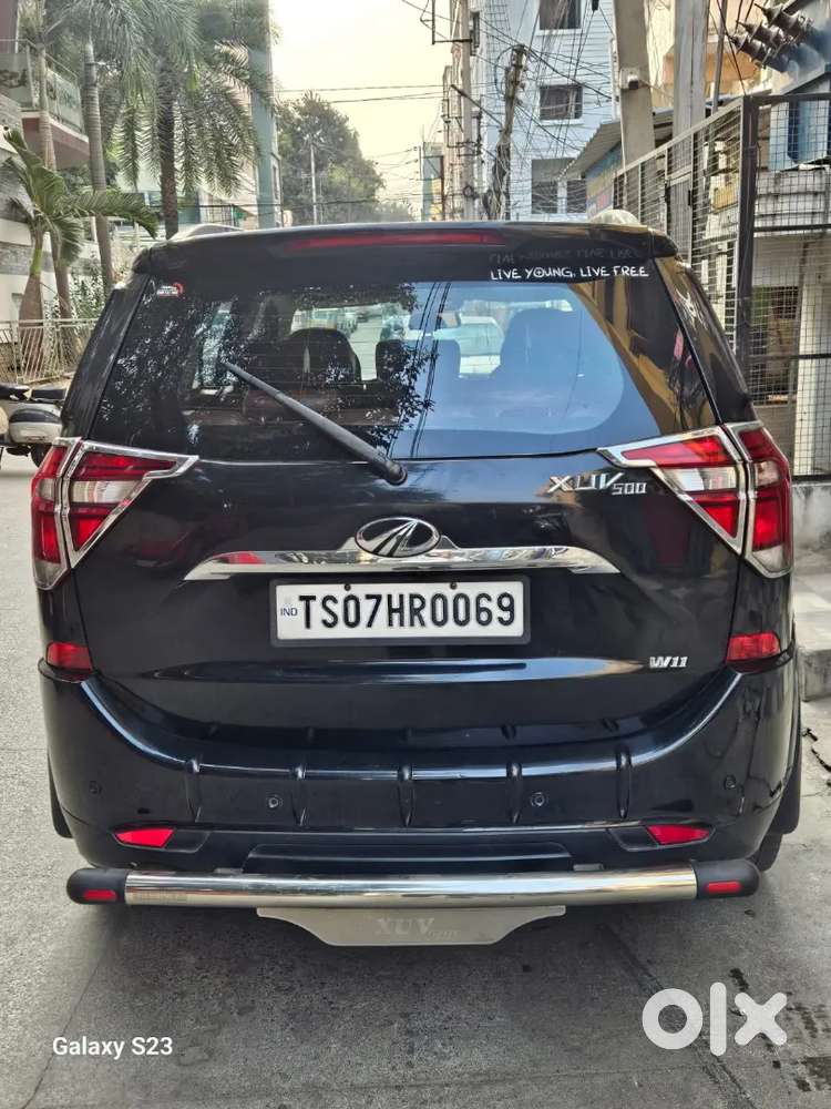 Mahindra Xuv500 2021