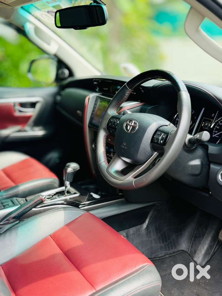 Toyota Legender Automatic 2023